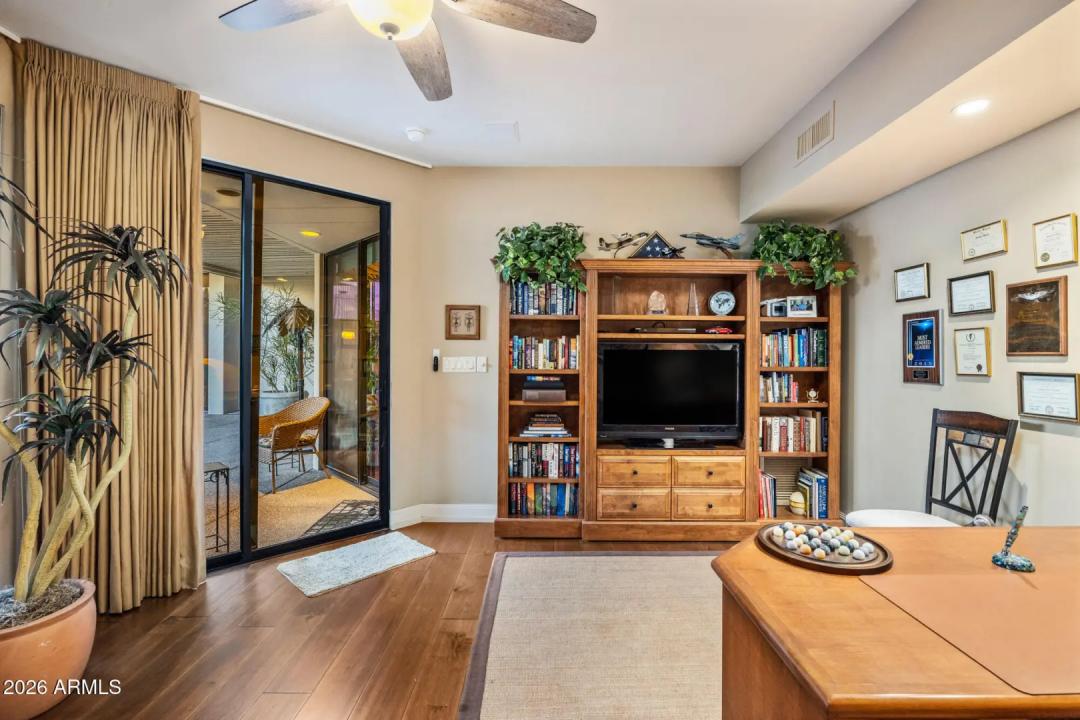Real Estate Picture 29