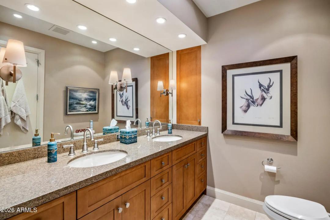 Real Estate Picture 21