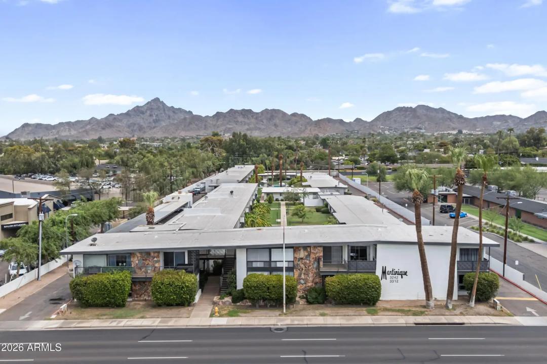 Real Estate Picture 1
