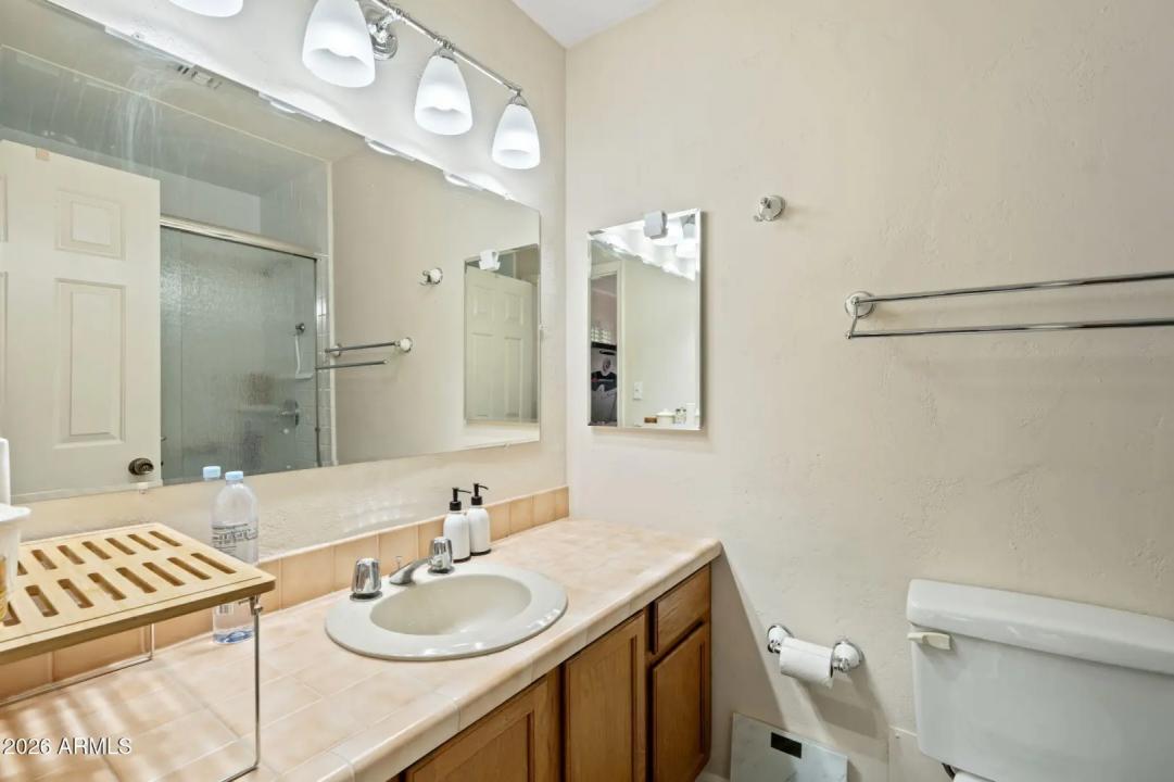 Real Estate Picture 40