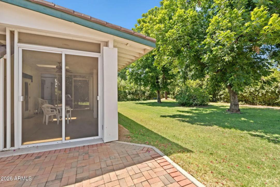 Real Estate Picture 43