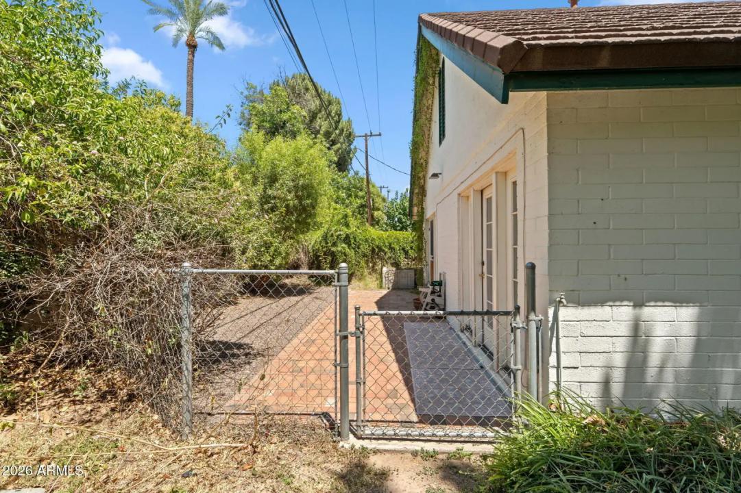 Real Estate Picture 44