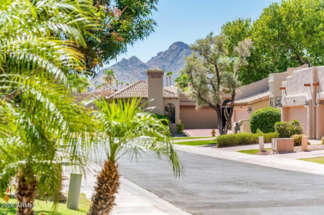 Real Estate Picture 19