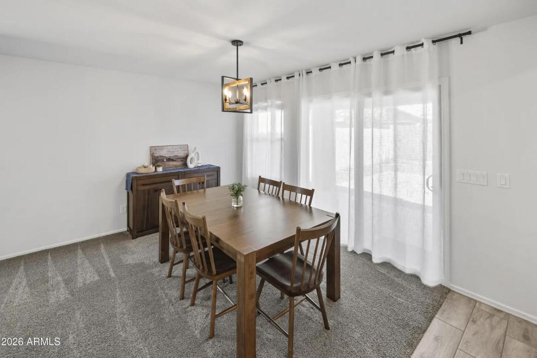 Real Estate Picture 6