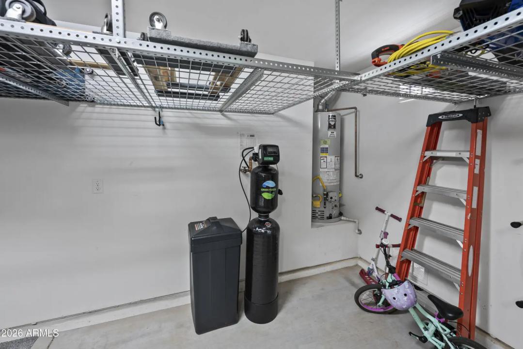 Real Estate Picture 20