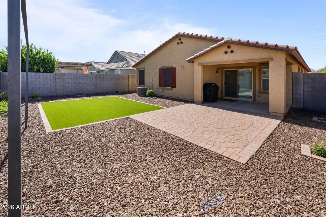 Real Estate Picture 22
