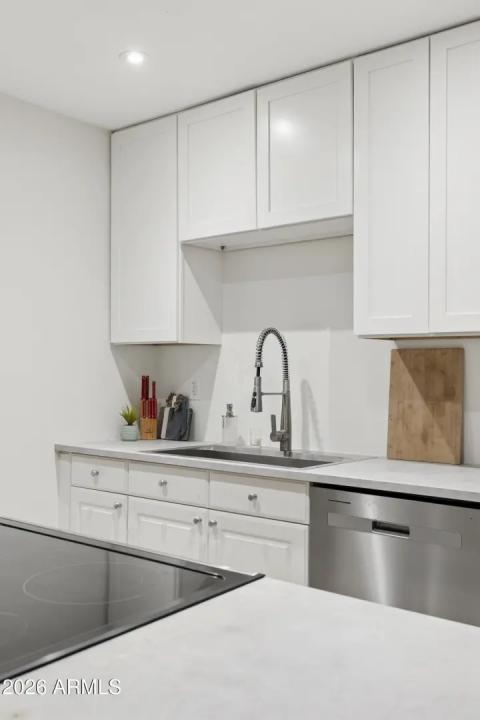 Real Estate Picture 16