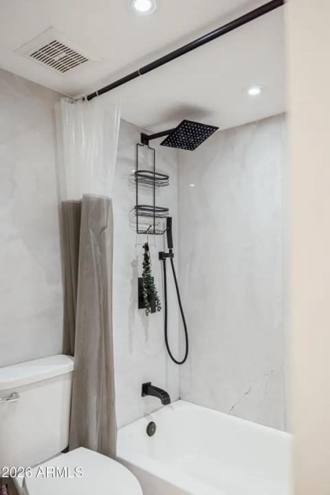 Real Estate Picture 24