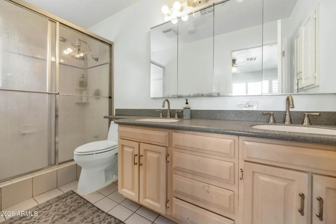 Real Estate Picture 19