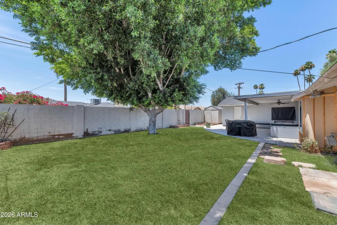 Real Estate Picture 29