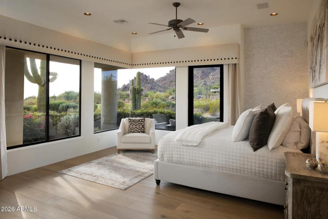 Real Estate Picture 6