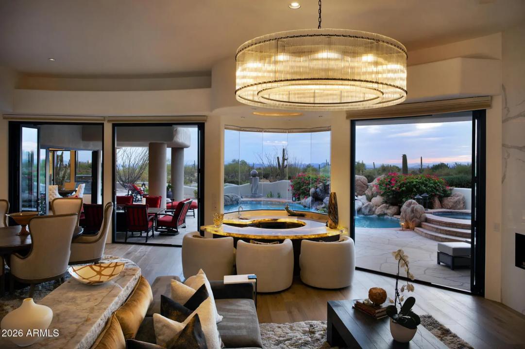 Real Estate Picture 16