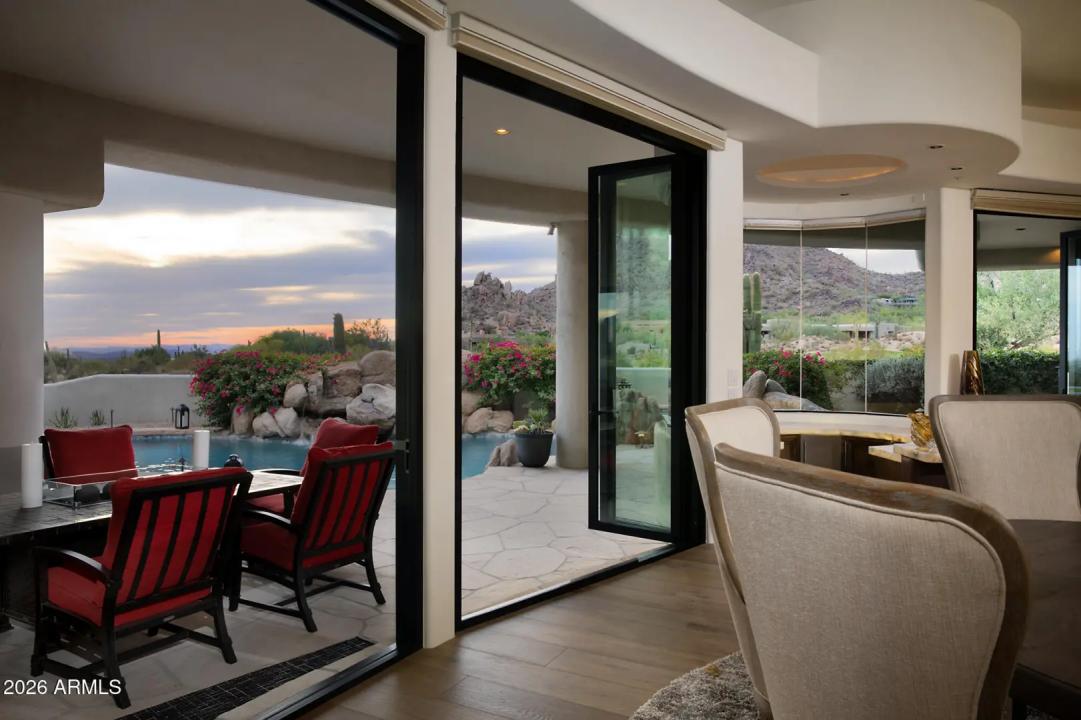 Real Estate Picture 24
