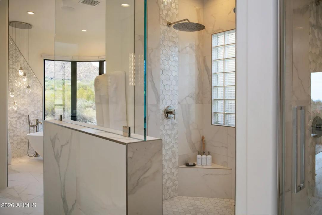 Real Estate Picture 30