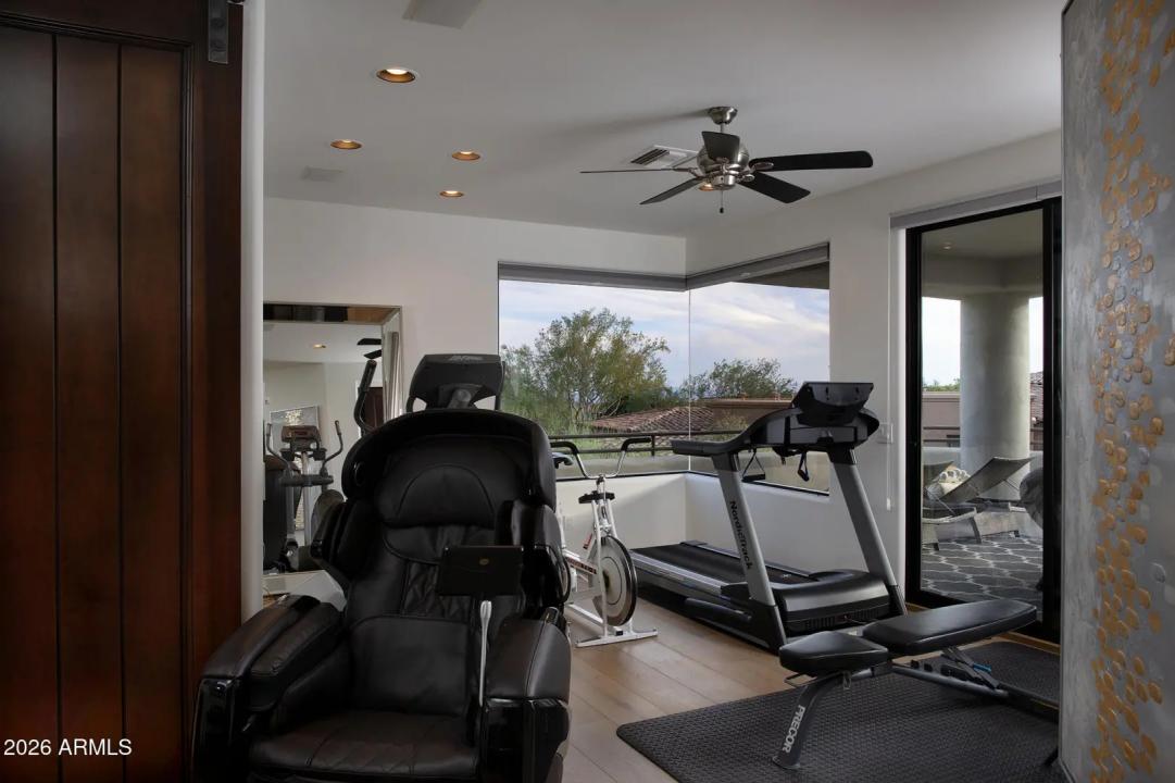 Real Estate Picture 34