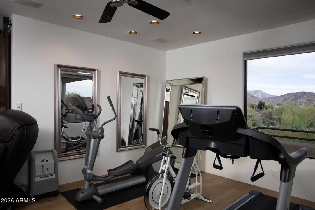 Real Estate Picture 35