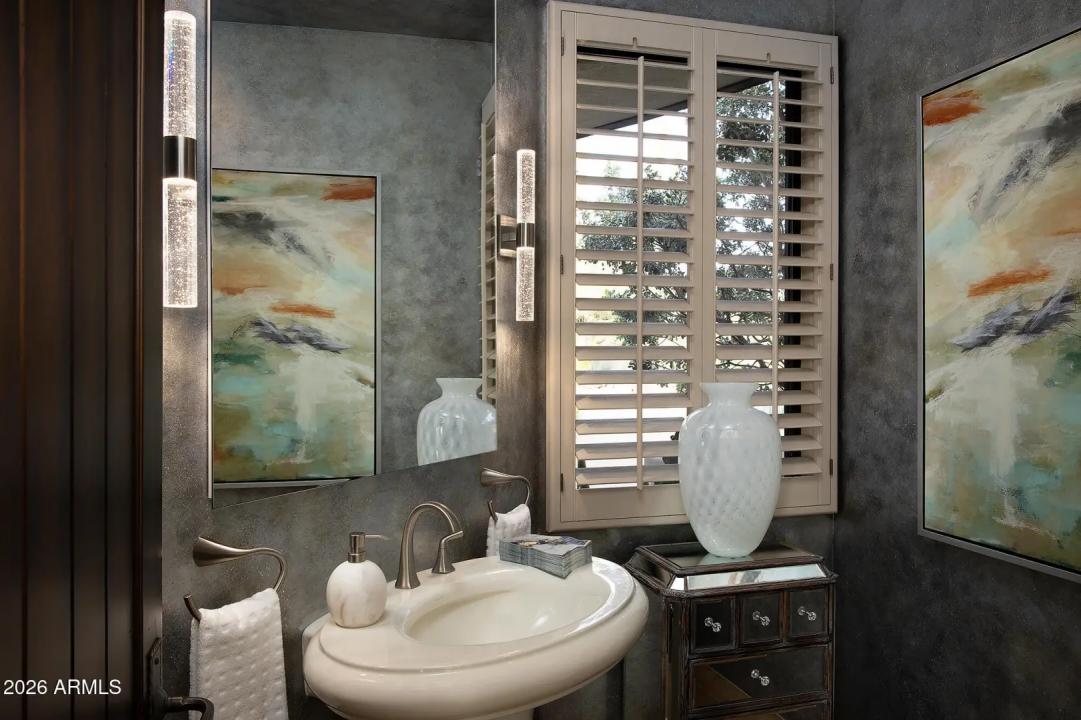 Real Estate Picture 41