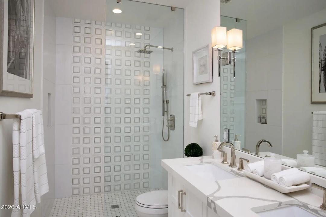Real Estate Picture 46