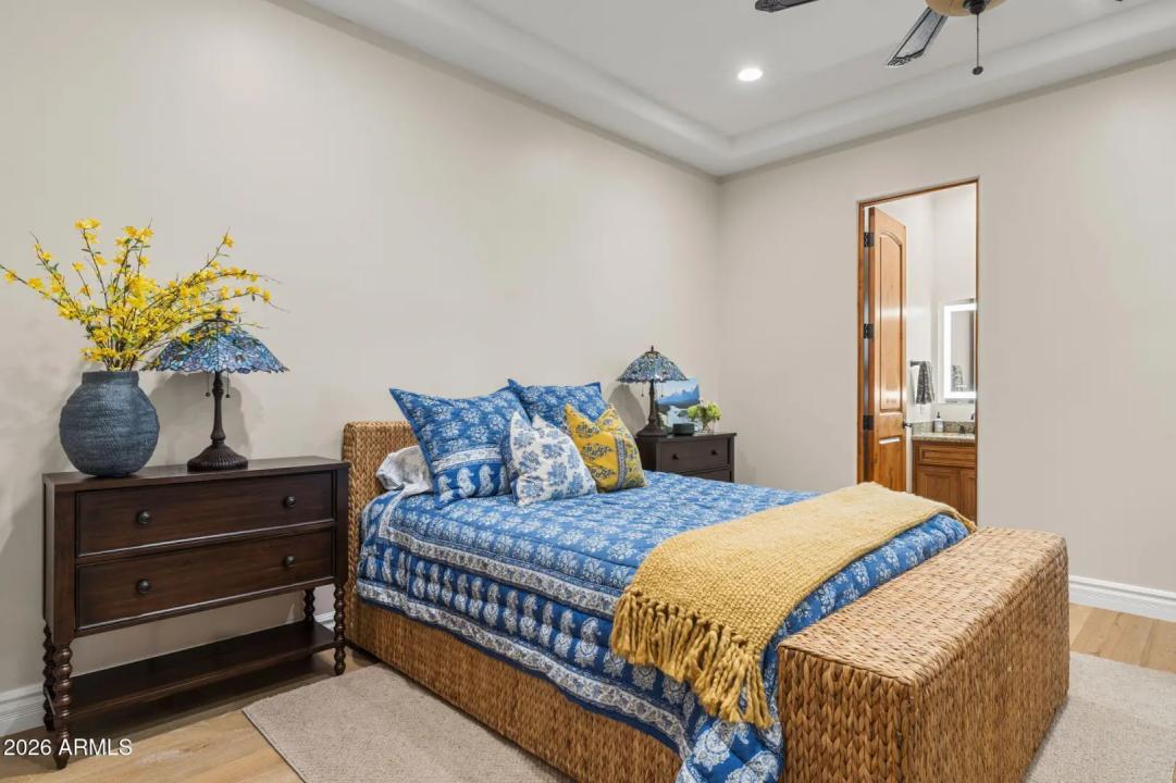 Real Estate Picture 45