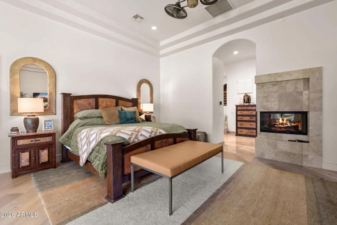 Real Estate Picture 36