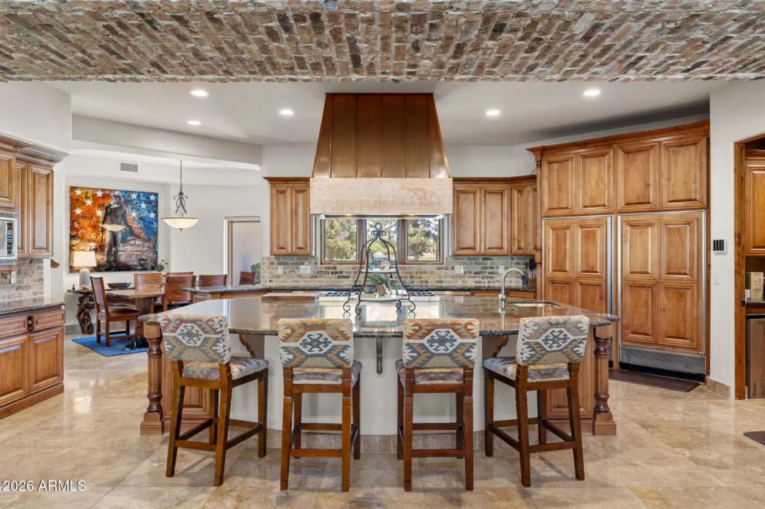 Real Estate Picture 26