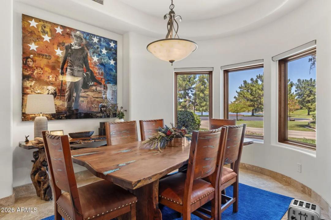 Real Estate Picture 30