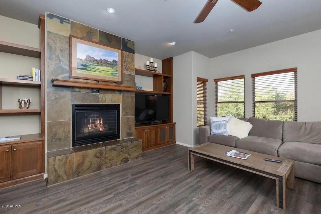 Real Estate Picture 6