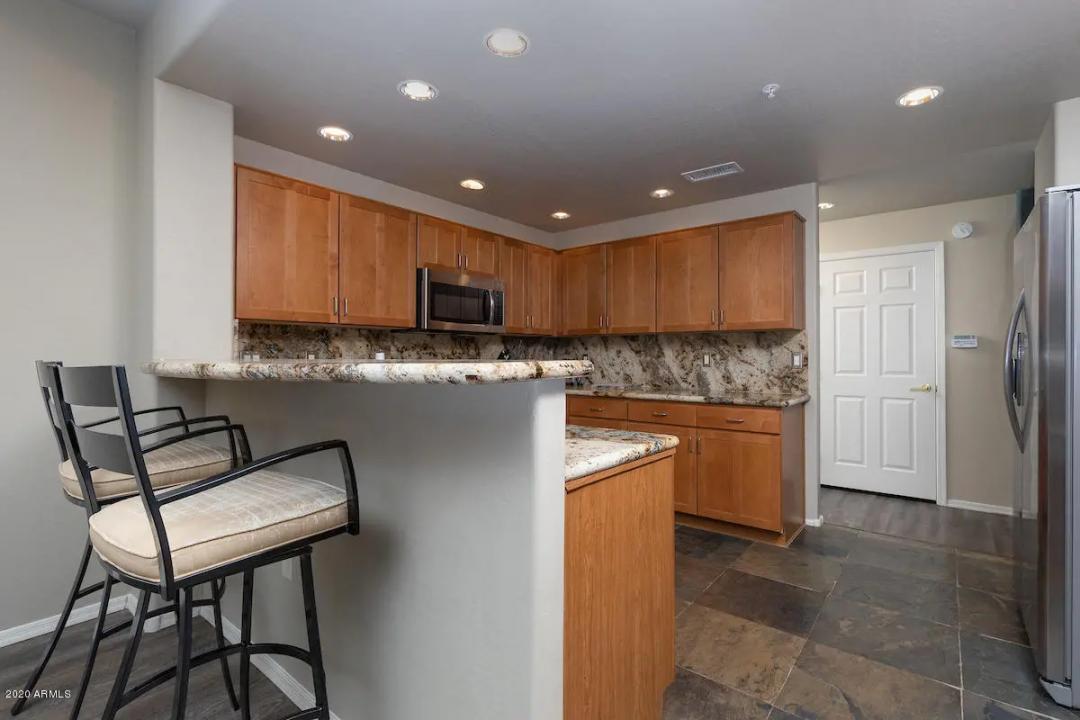 Real Estate Picture 13