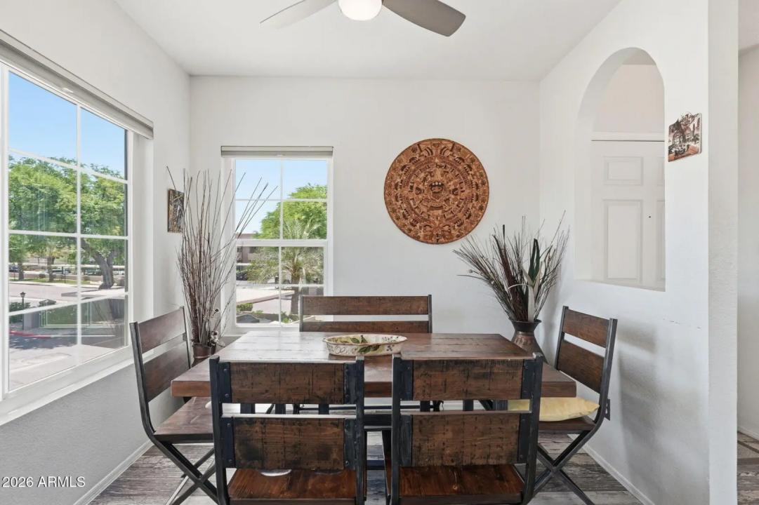 Real Estate Picture 6