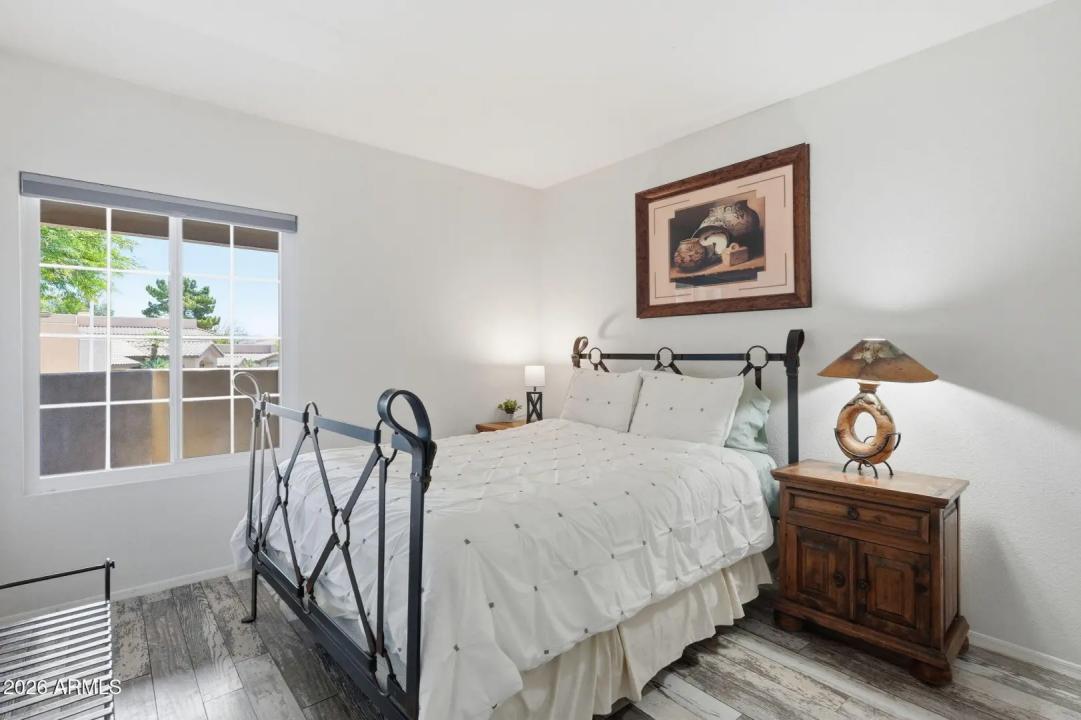 Real Estate Picture 21