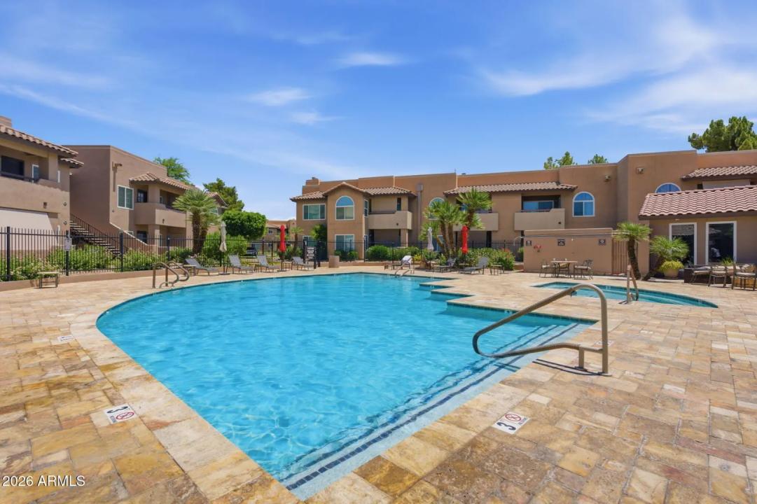 Real Estate Picture 37