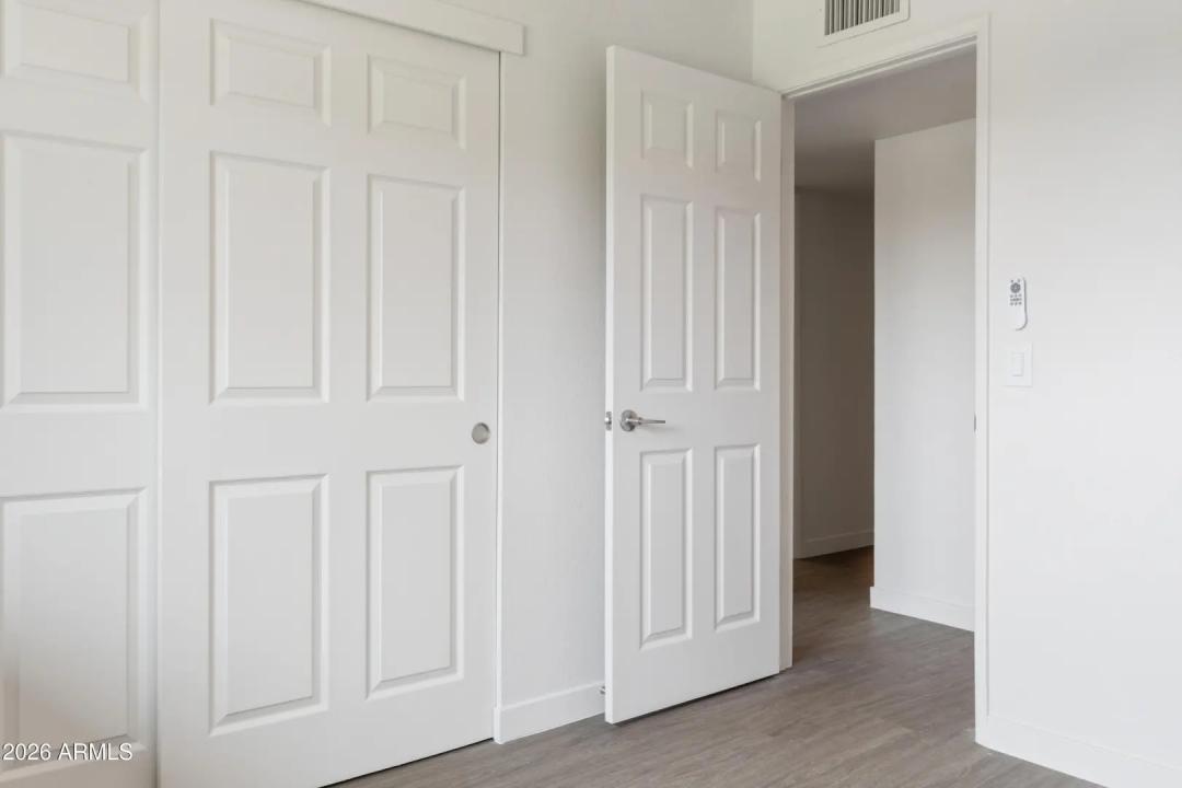 Real Estate Picture 26