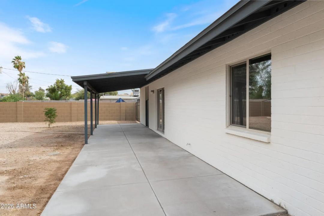 Real Estate Picture 34