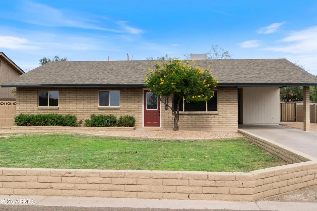 Real Estate Picture 2