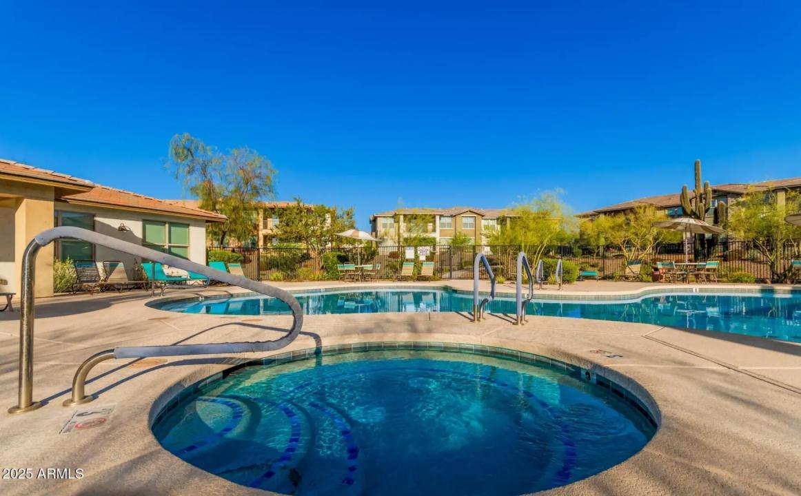 Real Estate Picture 33