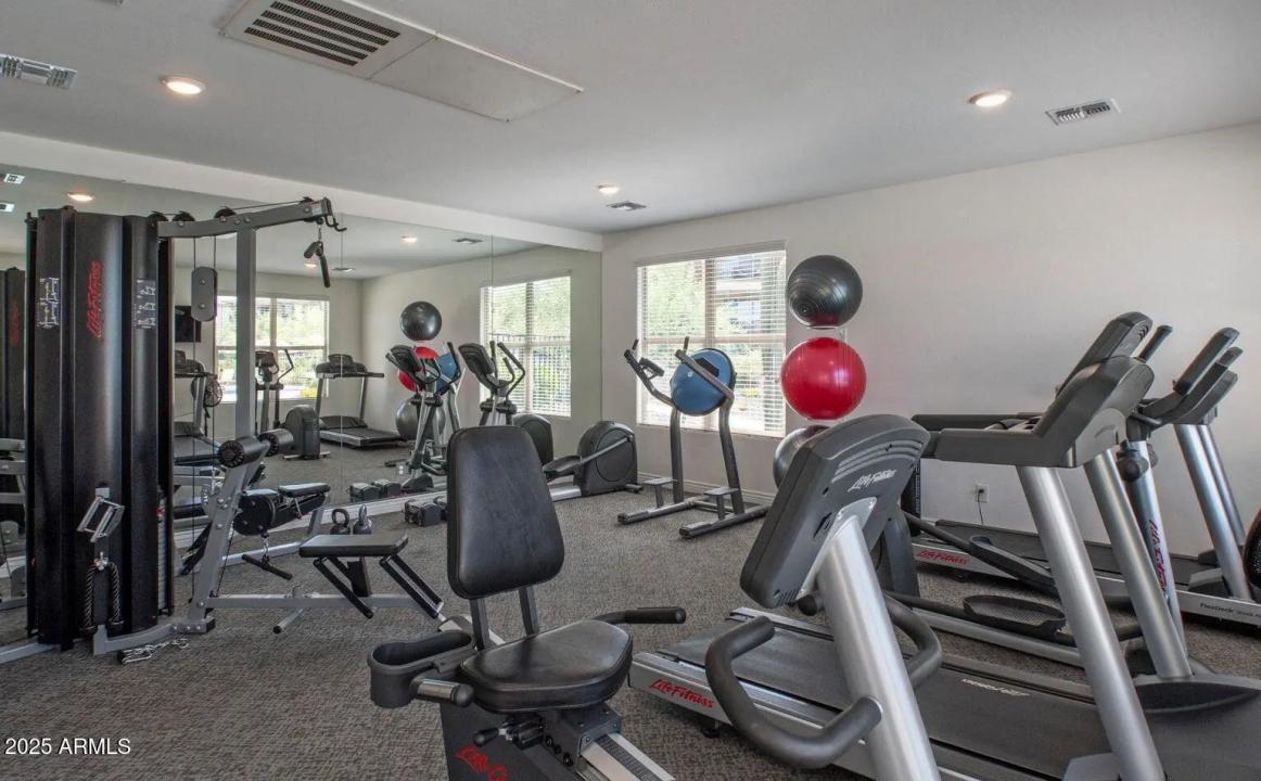 Real Estate Picture 35