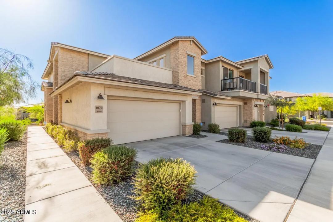 Real Estate Picture 36