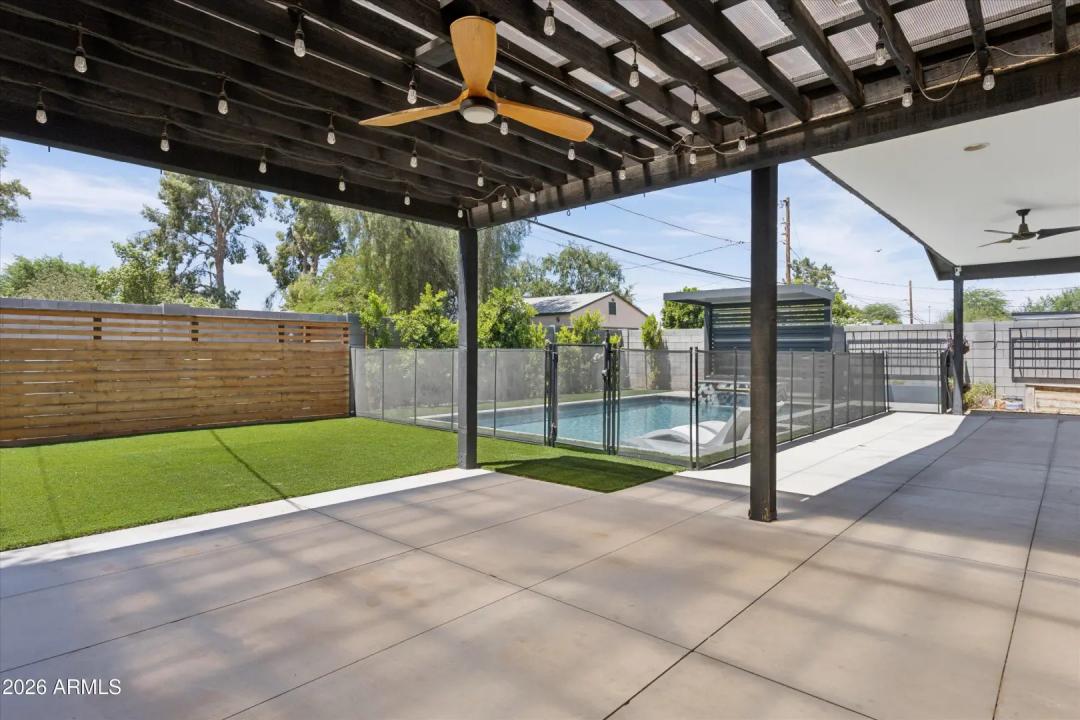 Real Estate Picture 29