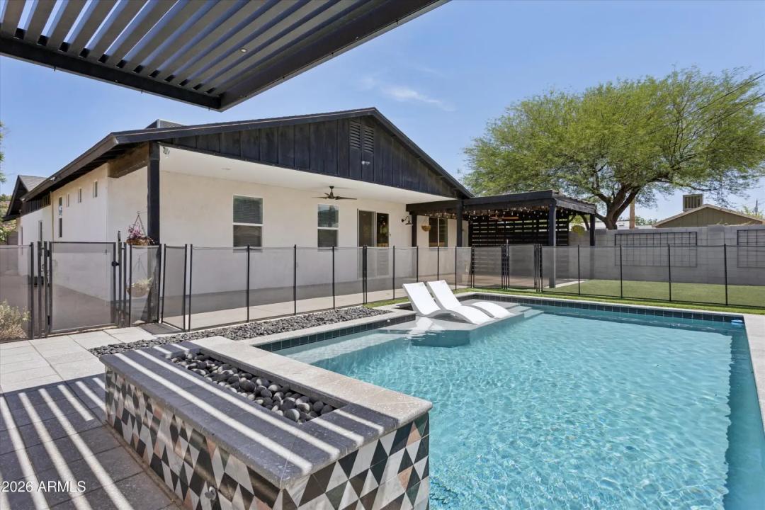 Real Estate Picture 31