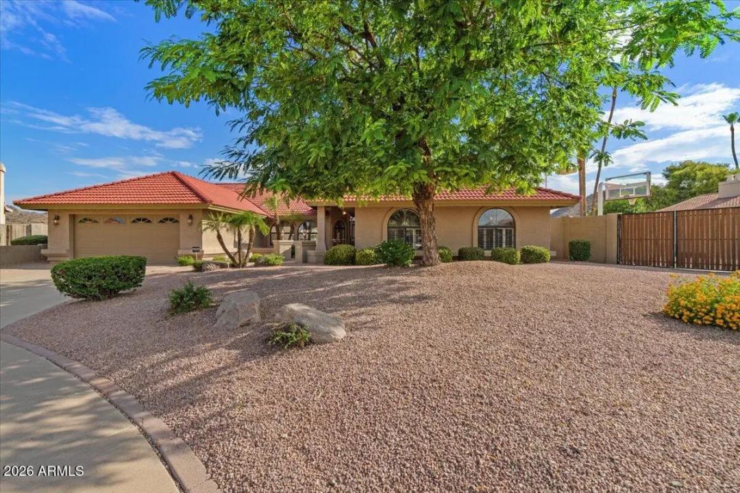 Real Estate Picture 5