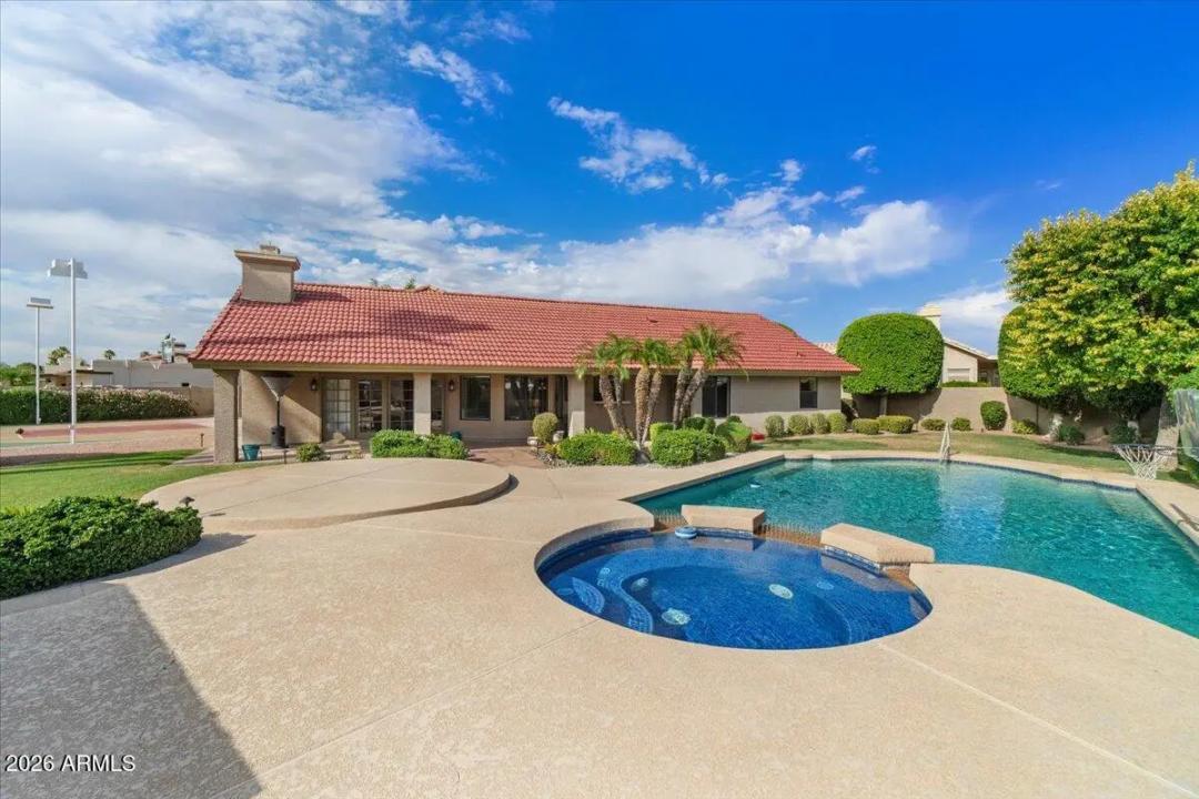 Real Estate Picture 36