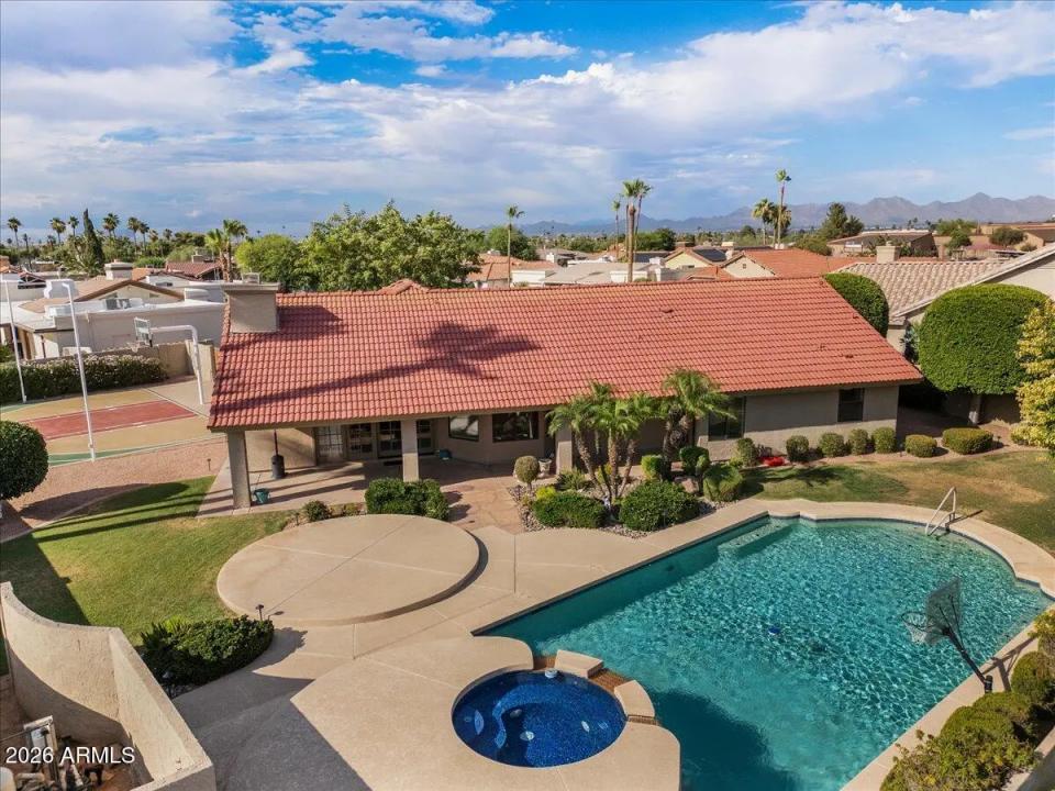Real Estate Picture 40
