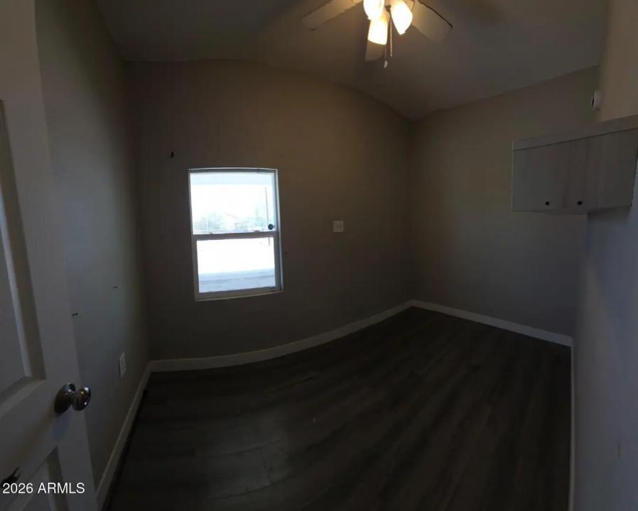 Real Estate Picture 10