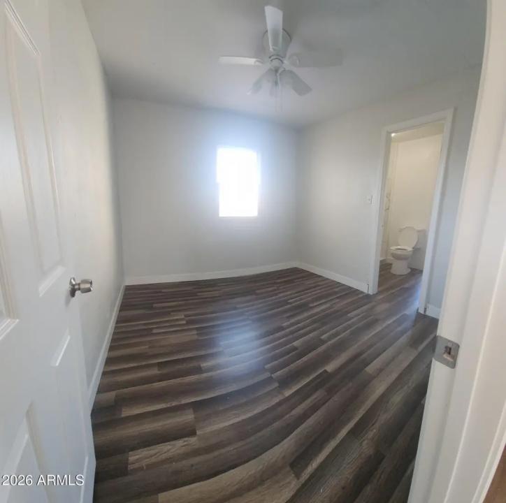 Real Estate Picture 14