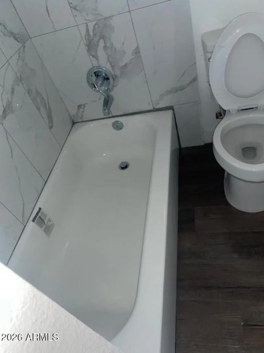 Real Estate Picture 17