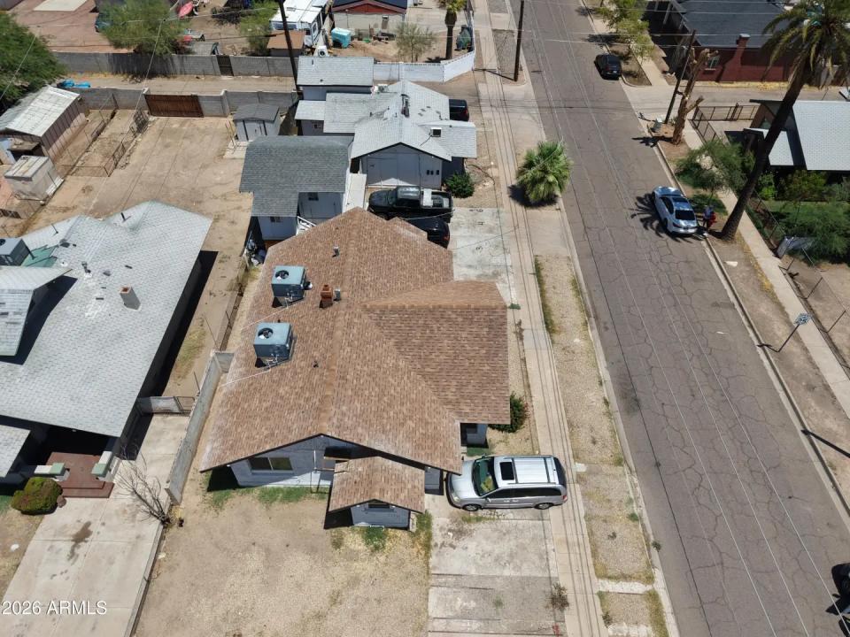 Real Estate Picture 25