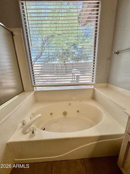 Real Estate Picture 11