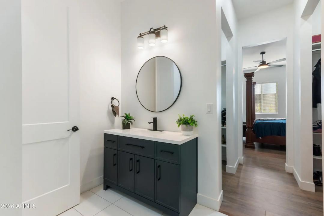 Real Estate Picture 18