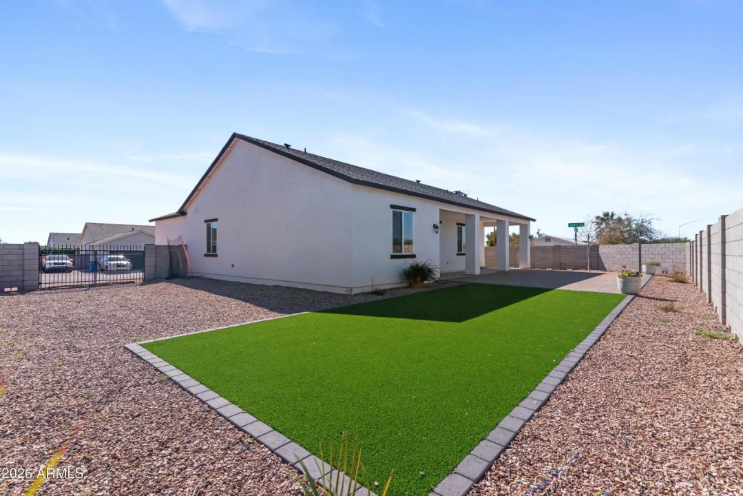 Real Estate Picture 36