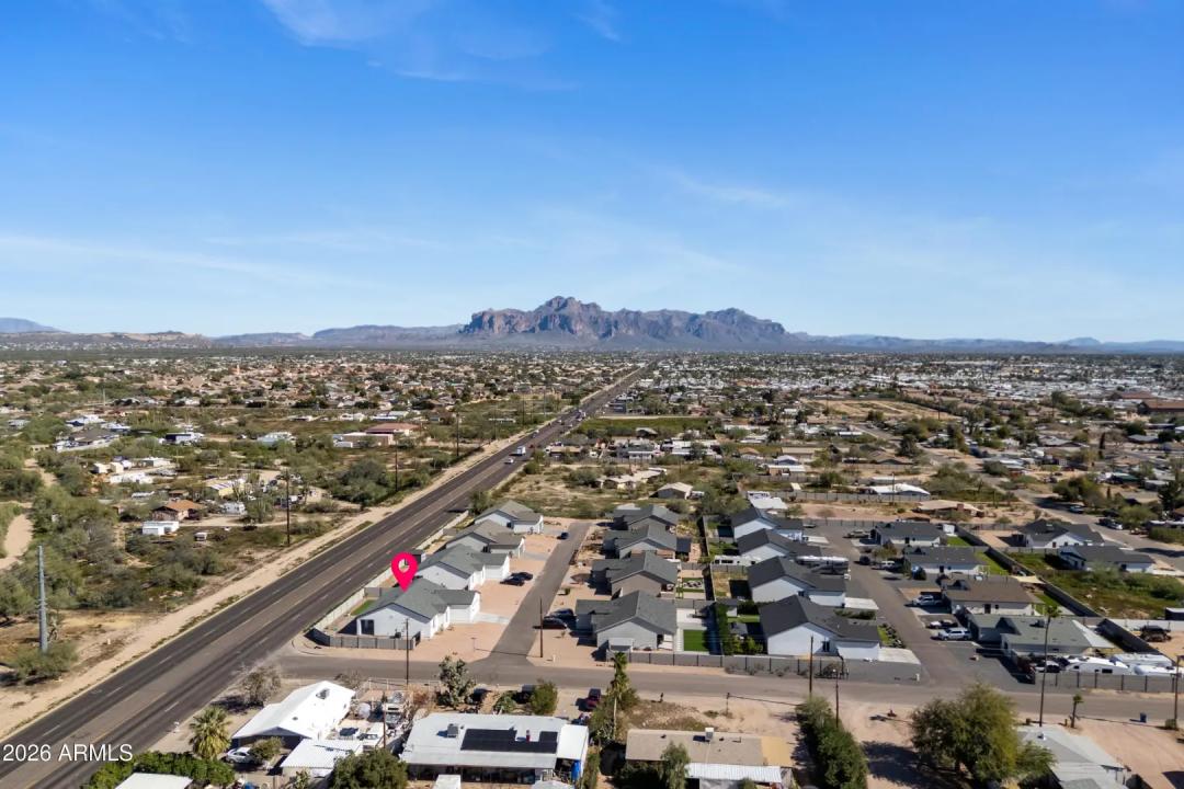 Real Estate Picture 40